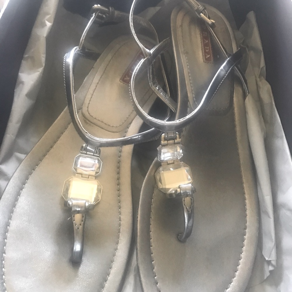 Prada “ patent mirror” Silver sandals sz 39, in box